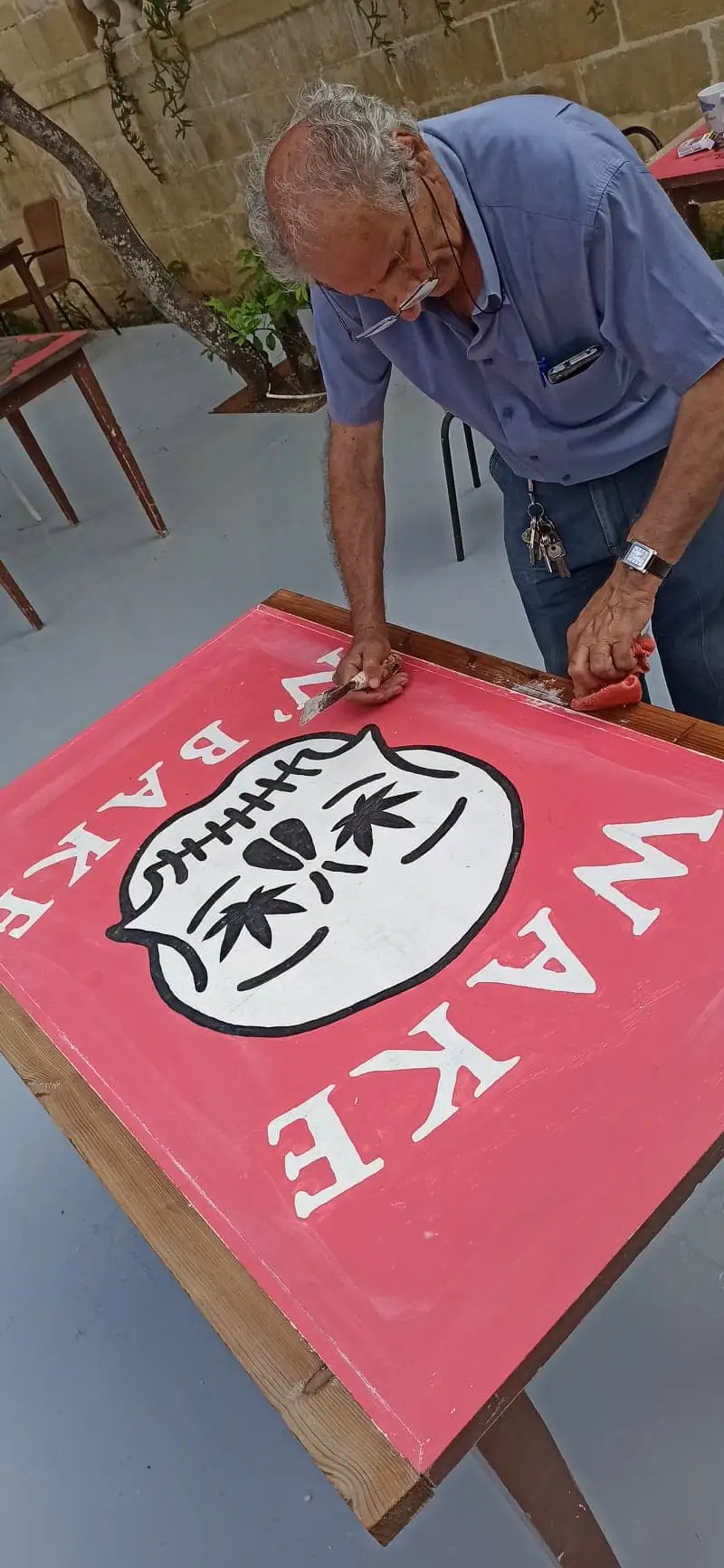 Garden construction - Prepping Tables